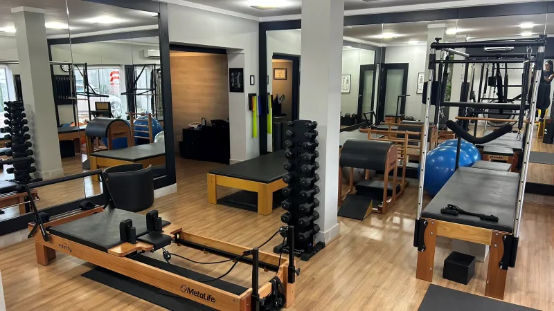 Clínica de fisioterapia e pilates